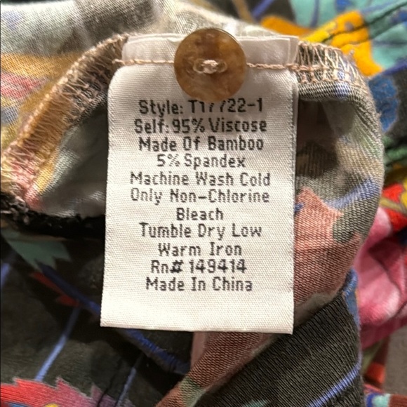 Johnny Was sz M Floral Striped Women's Top - Picture 8 of 8